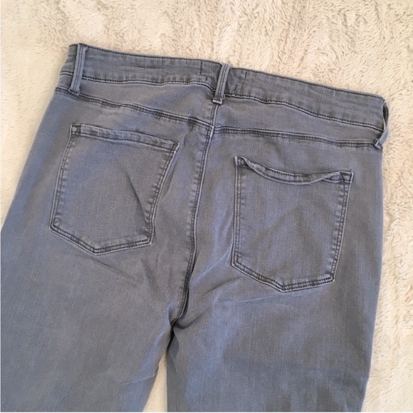 Pistola Topanga Zip-Ankle Cargo Pants in Grey size 30 - Picture 8 of 10